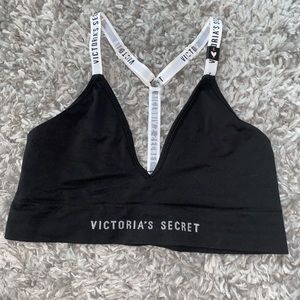 Victoria Secret Sportsbra